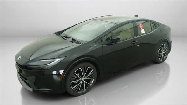 2027 Toyota Prius XLE — photo 1 of 46
