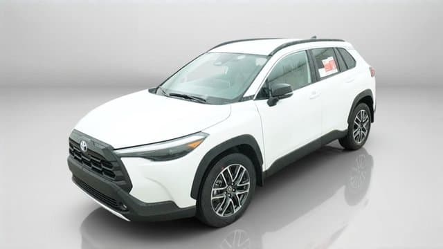 2026 Toyota Corolla Cross XLE — photo 1 of 46