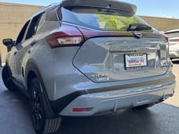 Extra Photo
