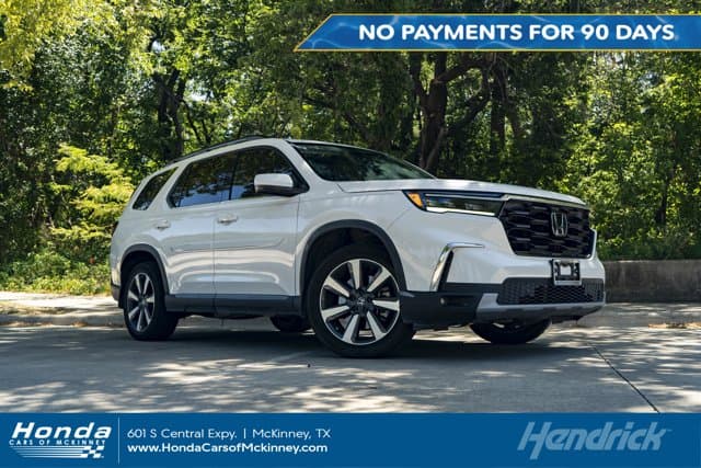2023 Honda Pilot Touring — photo 1 of 45