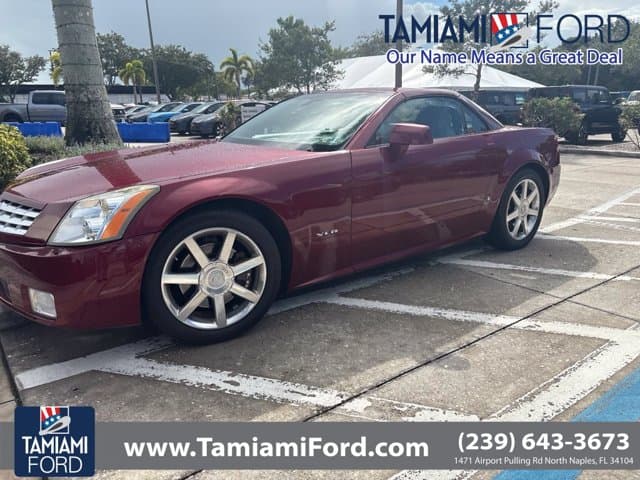 2006 Cadillac XLR Base — photo 1 of 4