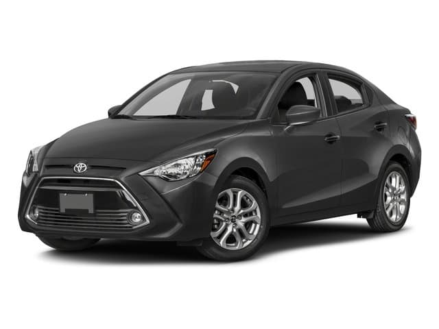 2017 Toyota Yaris iA Base — photo 1 of 16