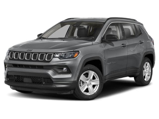 2022 Jeep Compass Latitude — photo 1 of 18