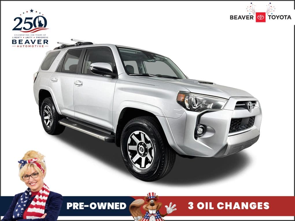 2021 Toyota 4Runner TRD Off-Road Premium — photo 1 of 35