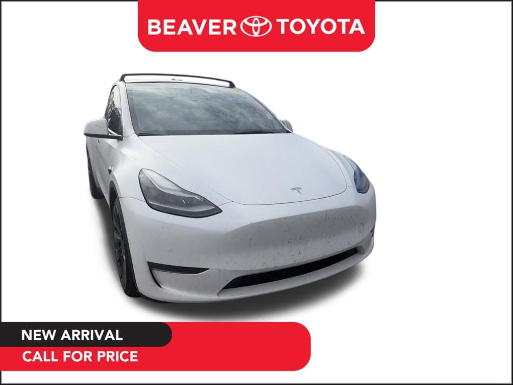 2022 Tesla Model Y Performance — photo 1 of 6