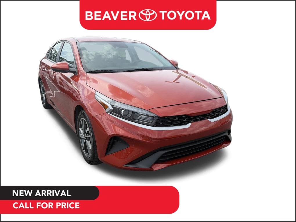 2022 Kia Forte LXS — photo 1 of 6