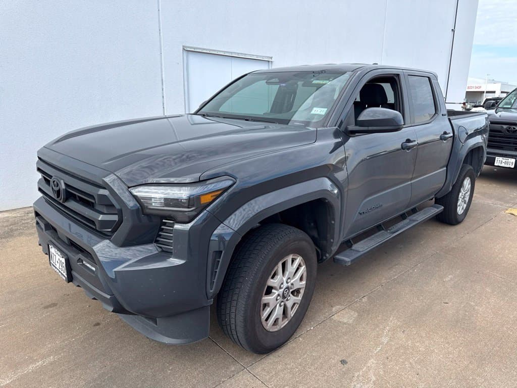 2025 Toyota Tacoma 2WD SR5 — photo 1 of 7