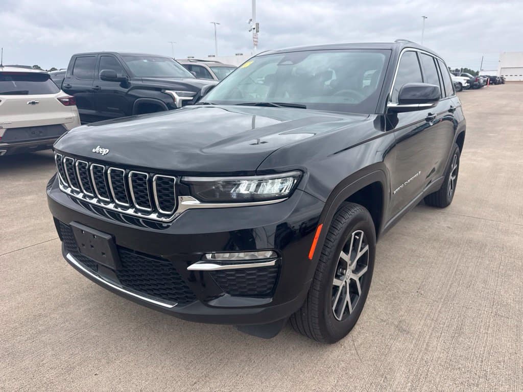 2024 Jeep Grand Cherokee Limited — photo 1 of 16