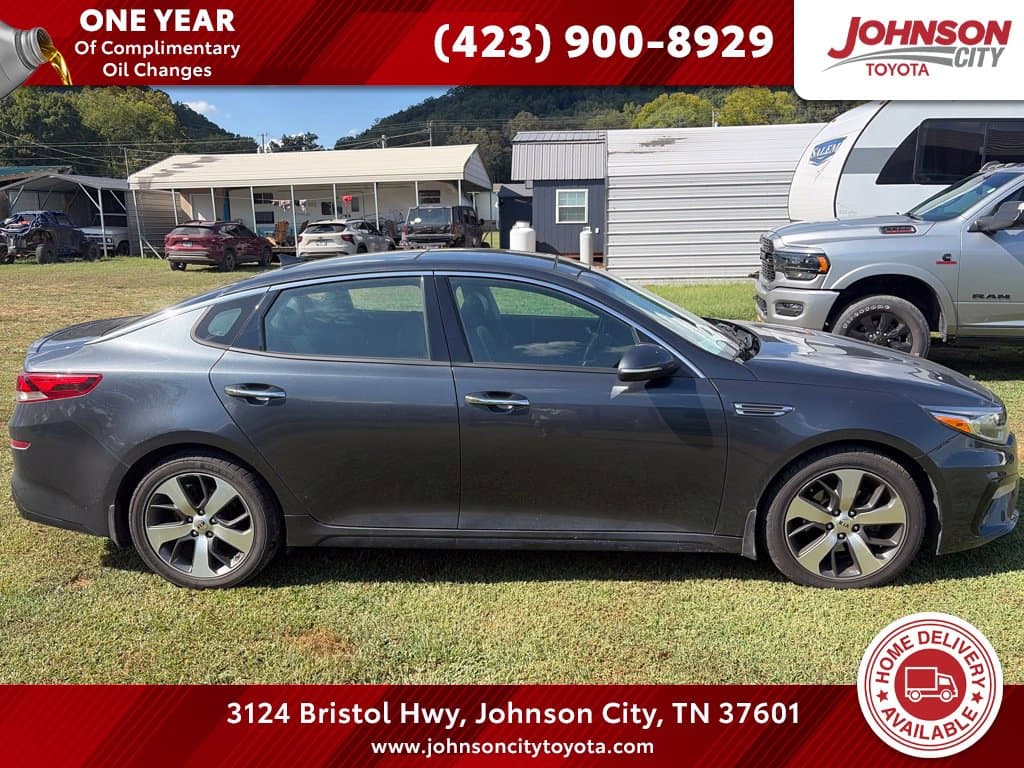 2020 Kia Optima S — photo 1 of 32