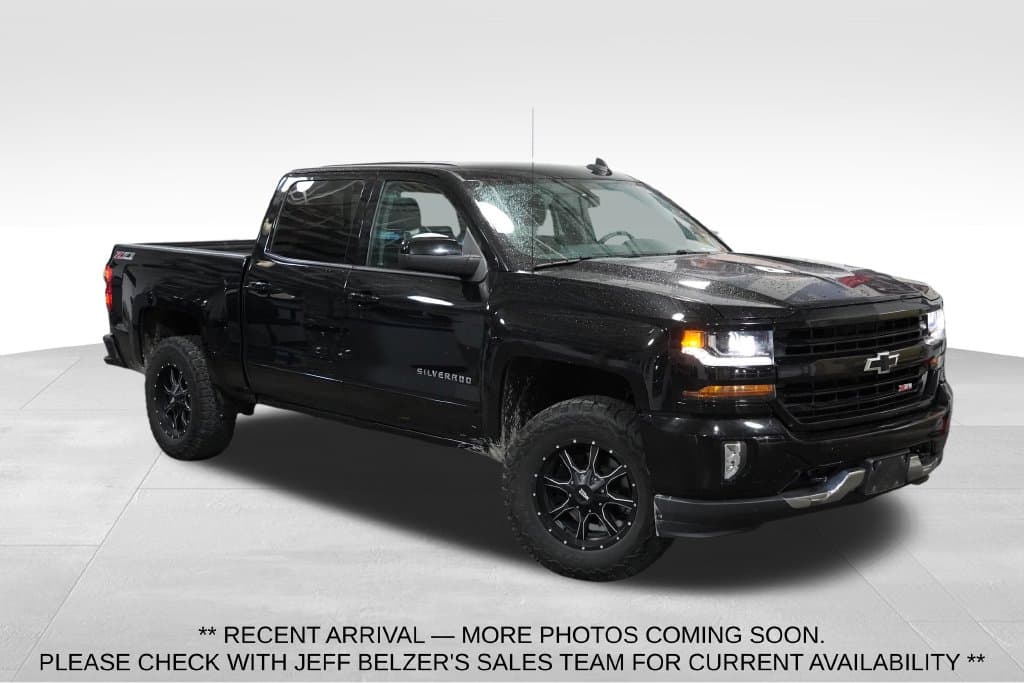 2017 Chevrolet Silverado 1500 LT — photo 1 of 7