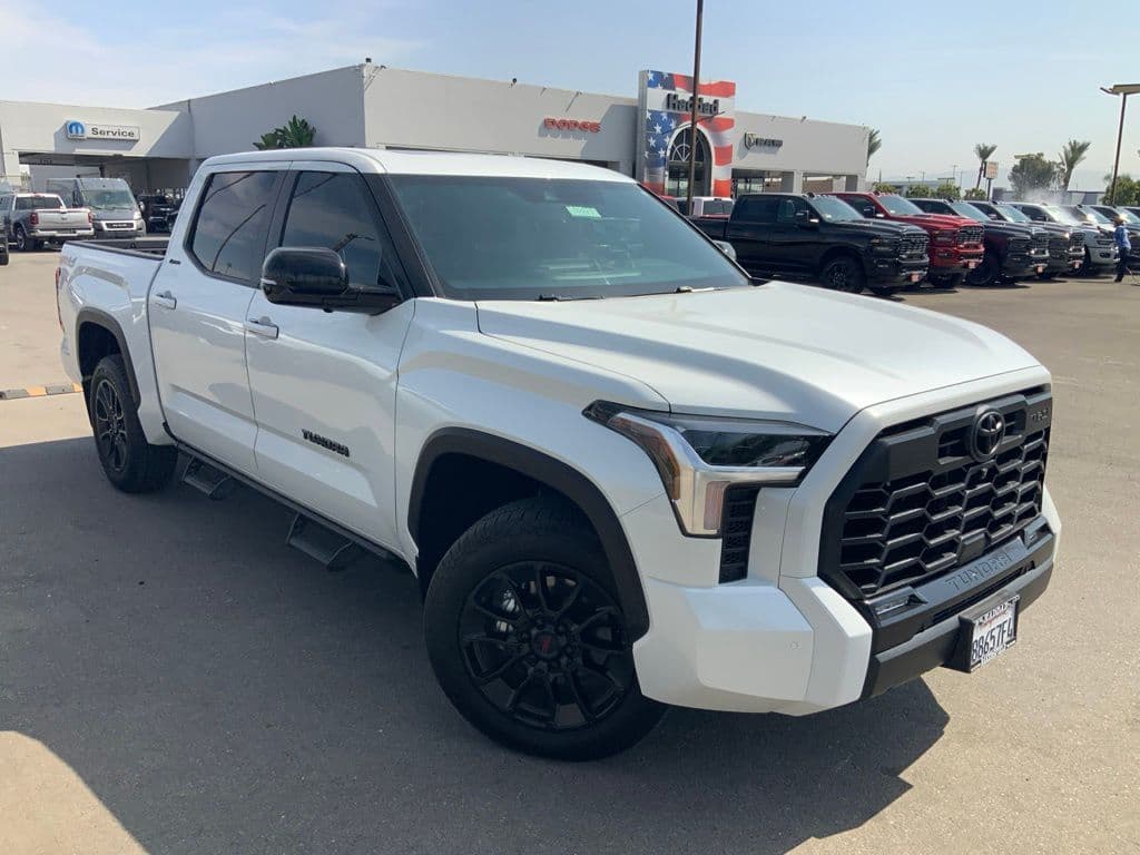 2025 Toyota Tundra Limited — photo 1 of 24