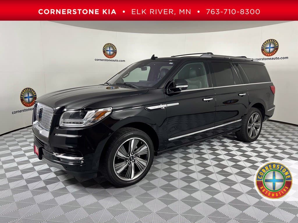 2019 Lincoln Navigator L Reserve — photo 1 of 25