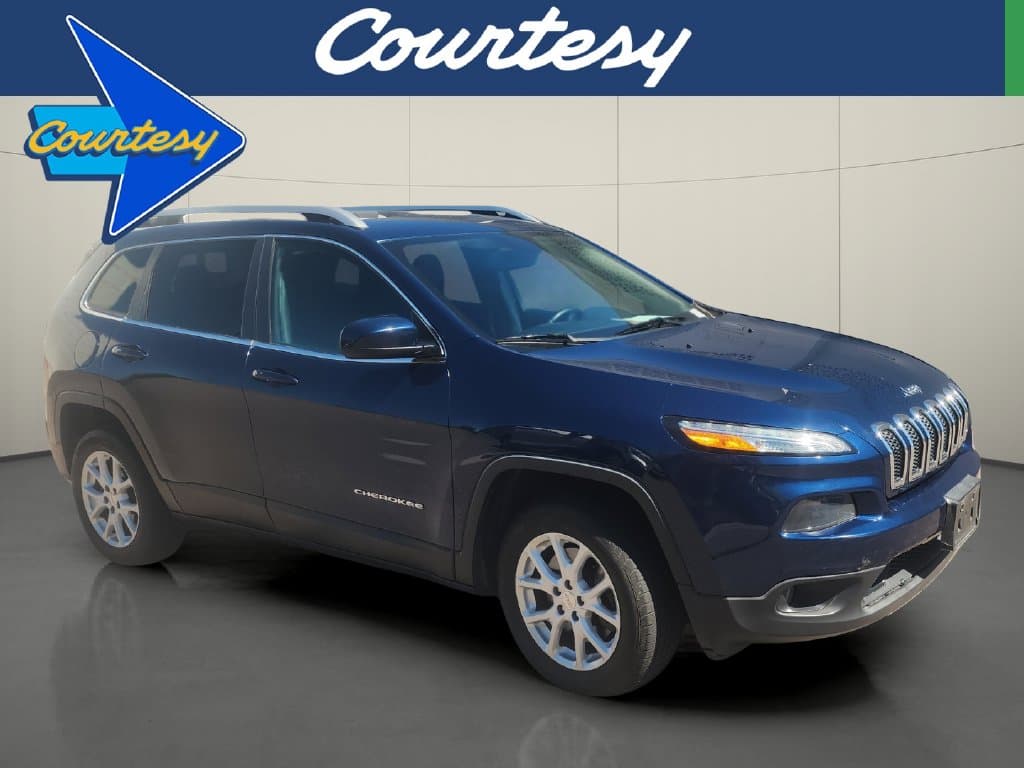2018 Jeep Cherokee Latitude Plus — photo 1 of 18