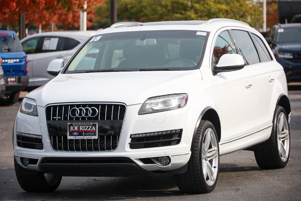 2015 Audi Q7 3.0T Premium — photo 1 of 42