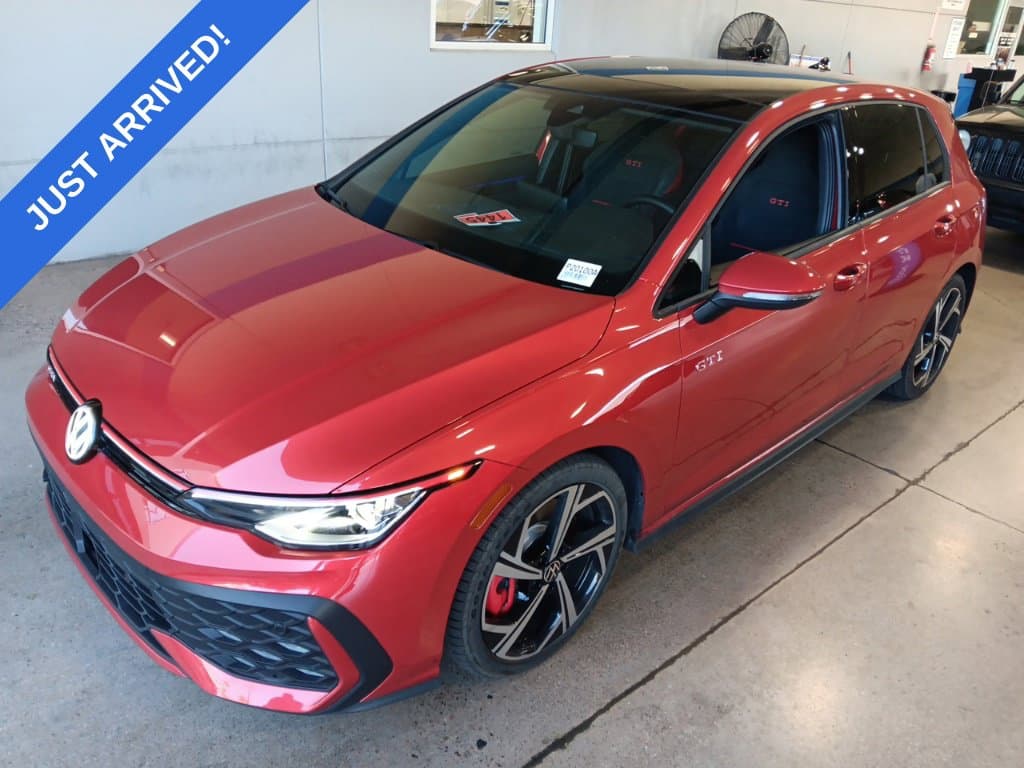 2025 Volkswagen Golf GTI Base — photo 1 of 6