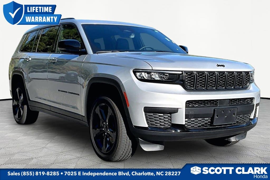 2025 Jeep Grand Cherokee L Altitude X — photo 1 of 28