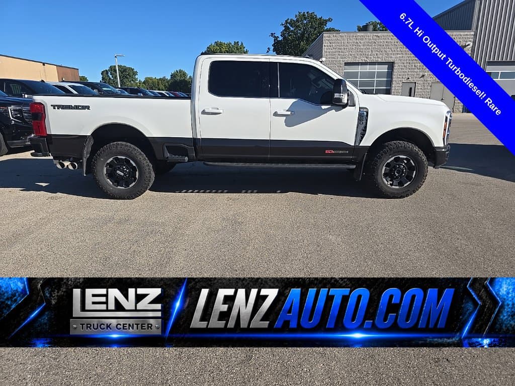 2025 Ford Super Duty F-250 SRW King Ranch — photo 1 of 32