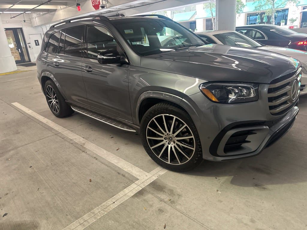 2024 Mercedes-Benz GLS GLS 450 — photo 1 of 3
