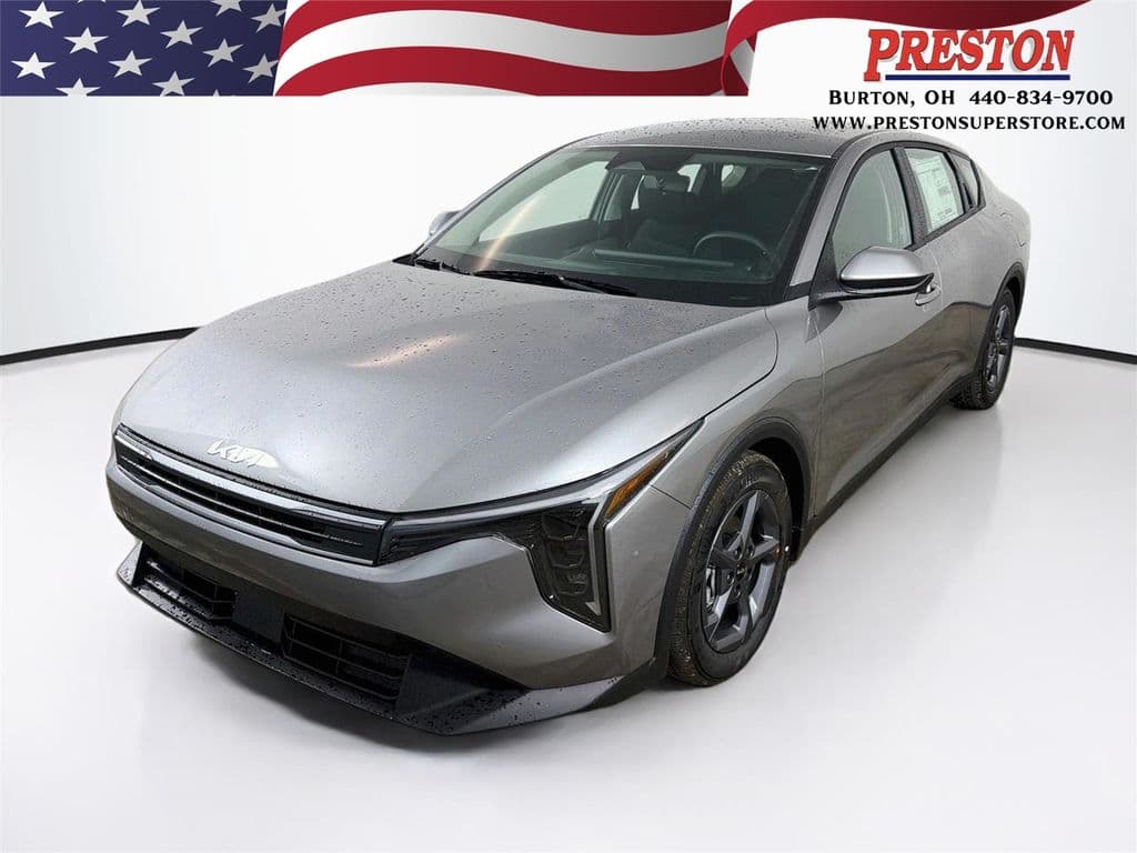 2026 Kia K4 LXS — photo 1 of 22