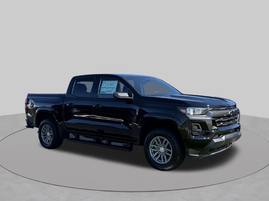 2026 Chevrolet Colorado 4WD Z71 — photo 1 of 52