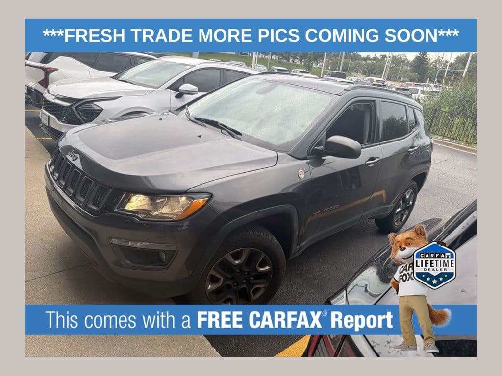 2018 Jeep Compass Trailhawk — photo 1 of 5