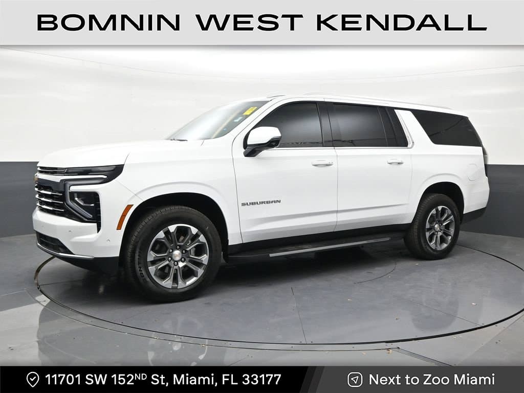 2026 Chevrolet Suburban LT — photo 1 of 33