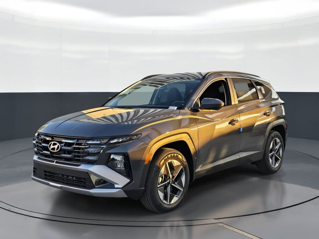 2026 Hyundai Tucson Hybrid SEL — photo 1 of 25