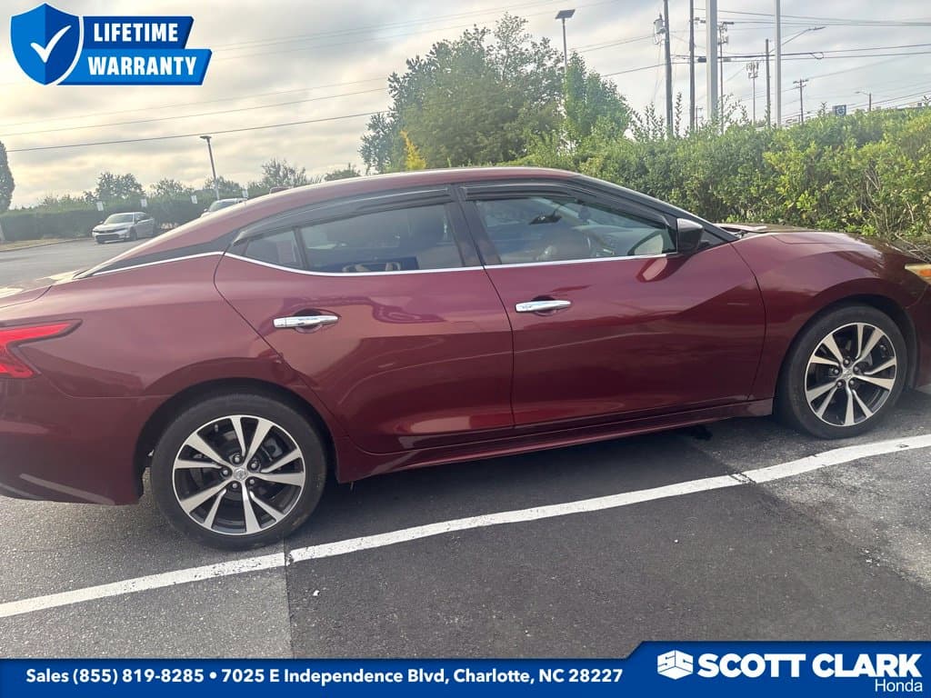2016 Nissan Maxima 3.5 S — photo 1 of 4