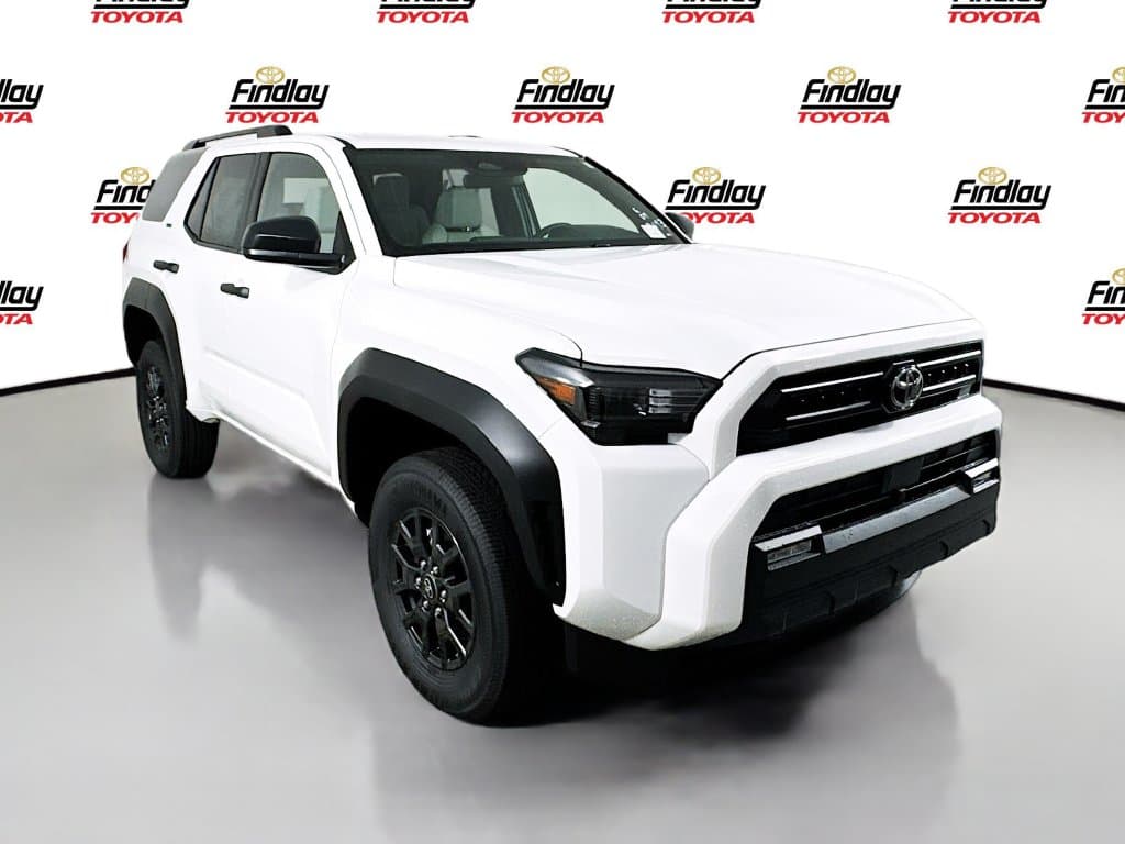 2026 Toyota 4Runner SR5 — photo 1 of 17