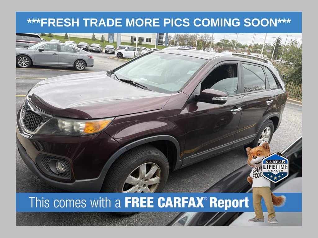 2011 Kia Sorento LX — photo 1 of 4