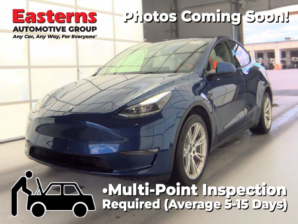 2023 Tesla Model Y Long Range — photo 1 of 2