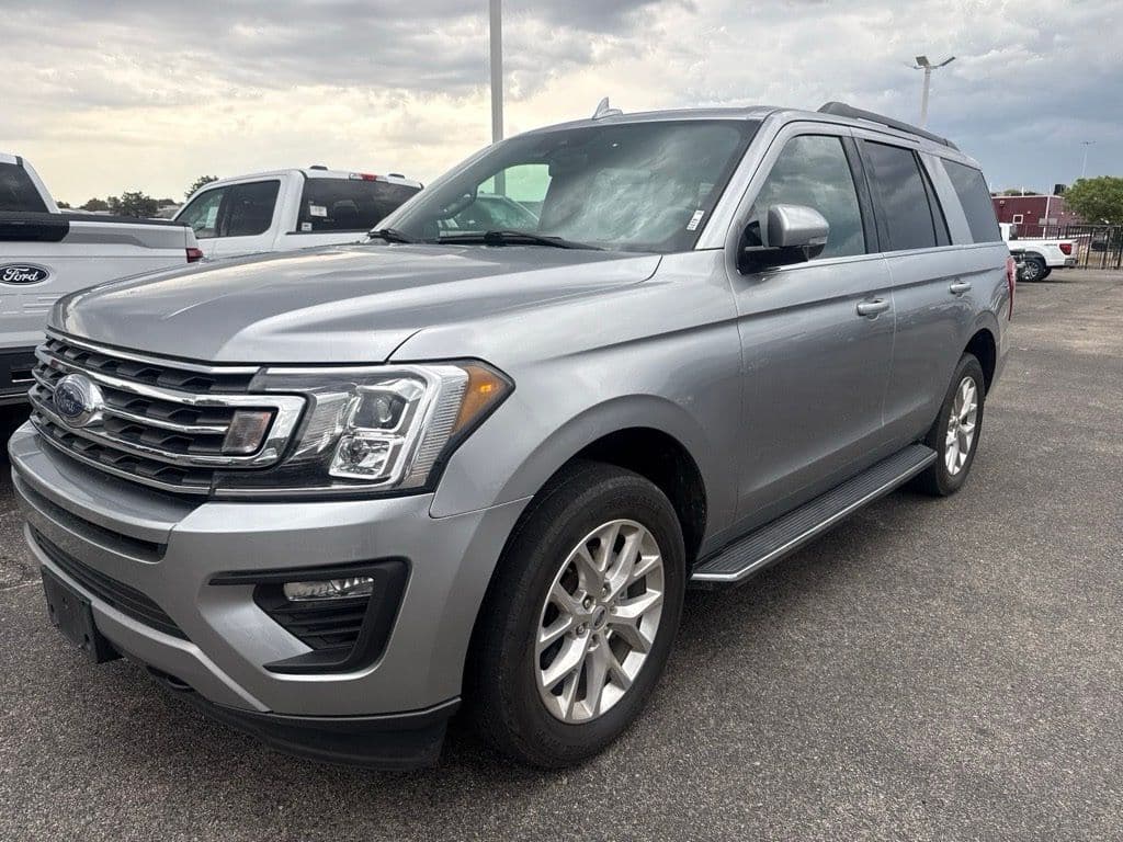 2021 Ford Expedition XLT — photo 1 of 4