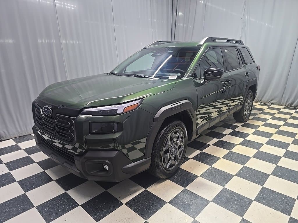 2026 Subaru Outback Premium — photo 1 of 19