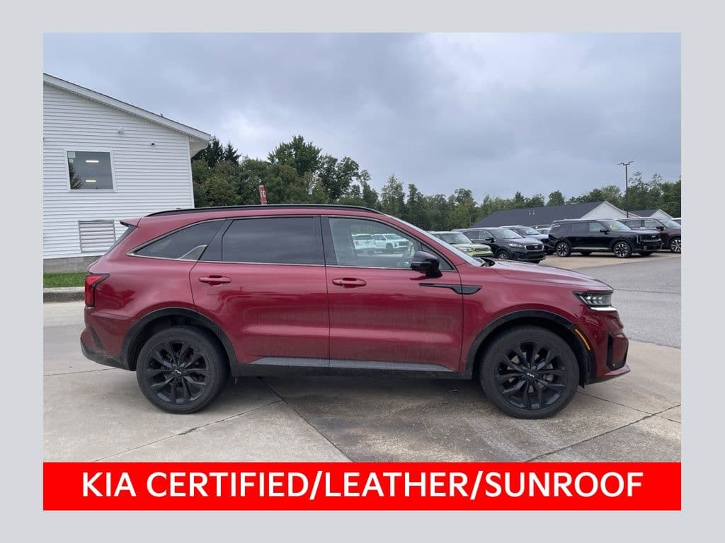 2022 Kia Sorento SX — photo 1 of 15