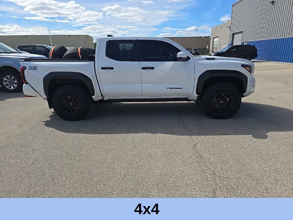 2025 Toyota Tacoma 4WD TRD Off Road Hybrid — photo 1 of 23