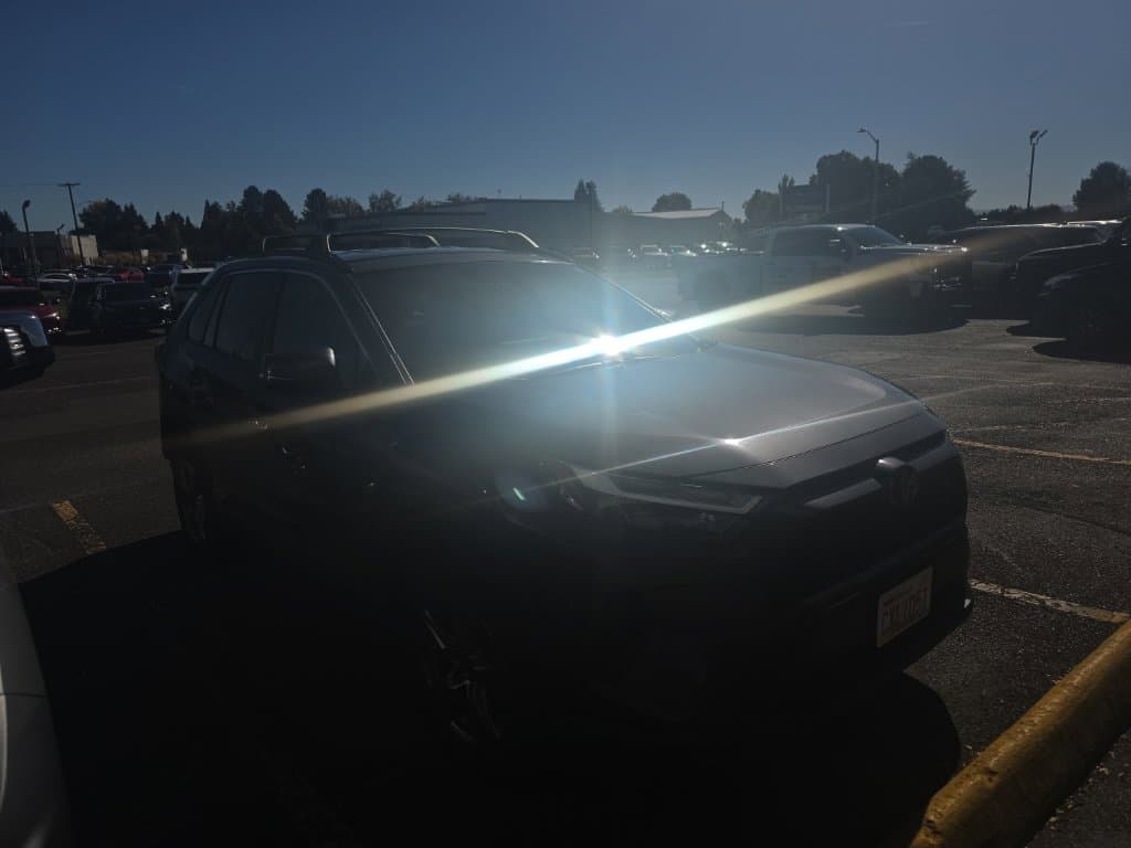 2024 Toyota RAV4 XLE — photo 1 of 11