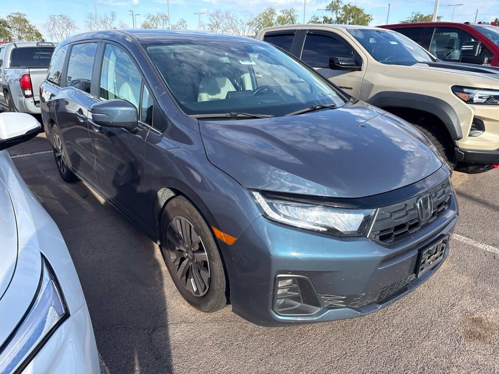 2025 Honda Odyssey EX-L — photo 1 of 13