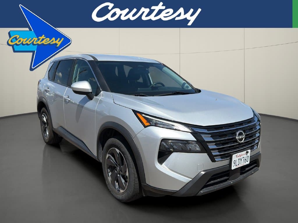 2024 Nissan Rogue SV — photo 1 of 11