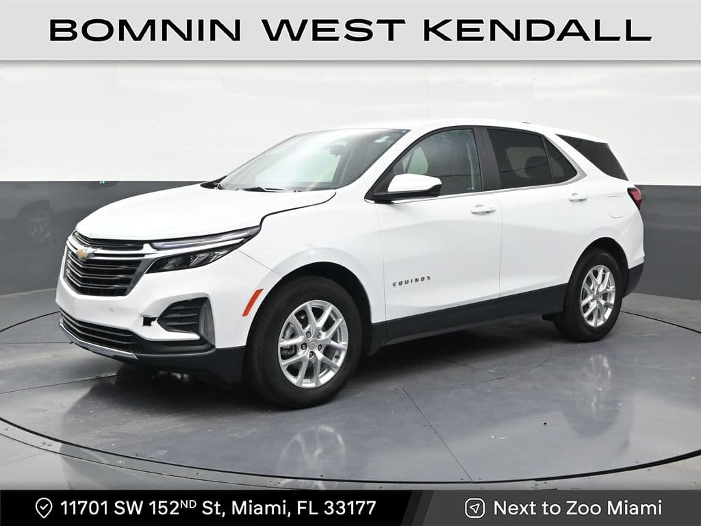 2024 Chevrolet Equinox LT — photo 1 of 33