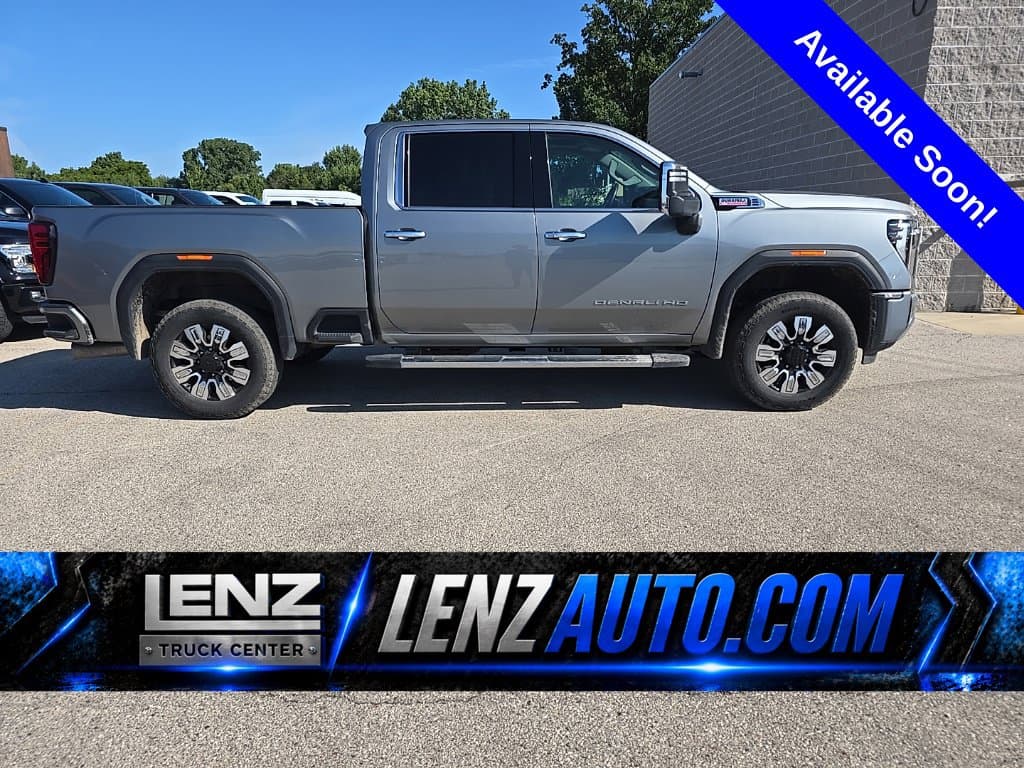 2025 GMC Sierra 2500HD Denali — photo 1 of 33