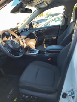 Extra Photo