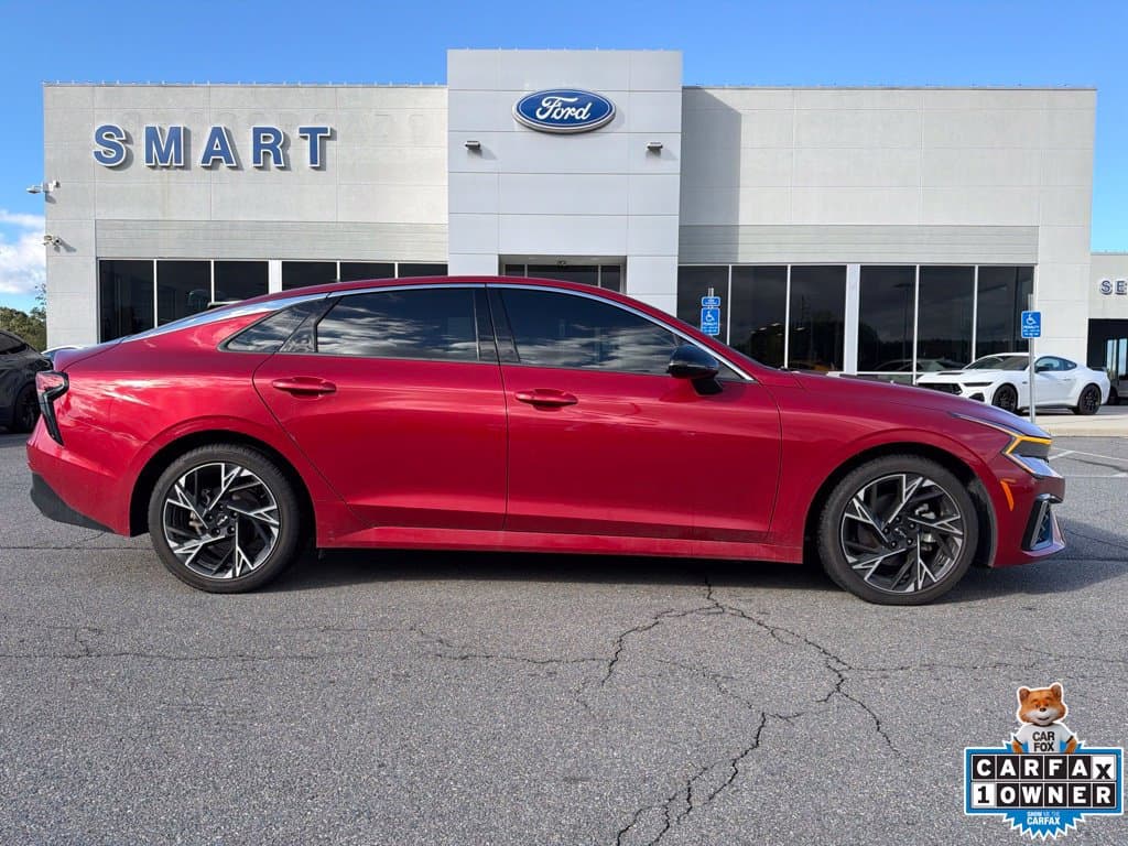 2025 Kia K5 GT-Line — photo 1 of 17