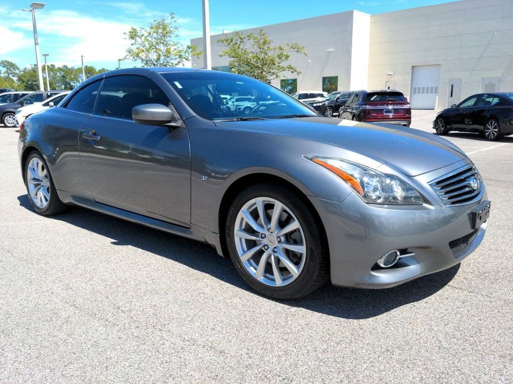 2014 INFINITI Q60 Convertible Base — photo 1 of 13