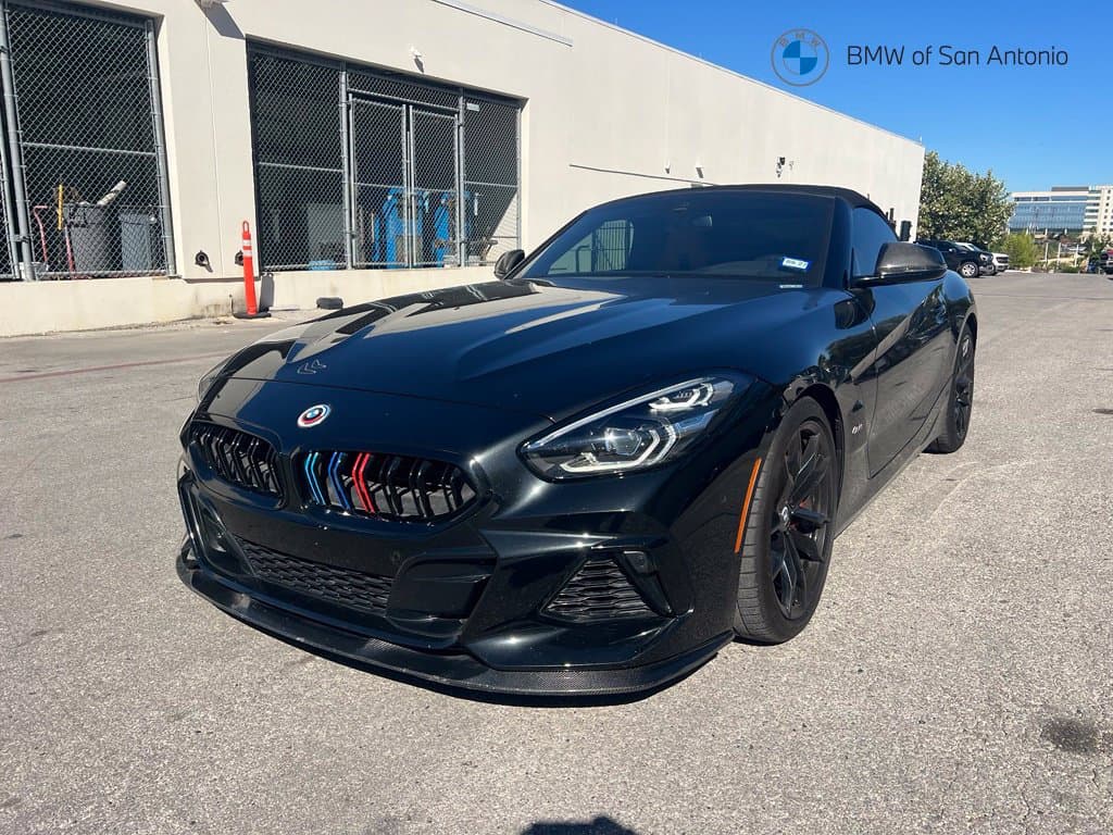 2022 BMW Z4 sDriveM40i — photo 1 of 6