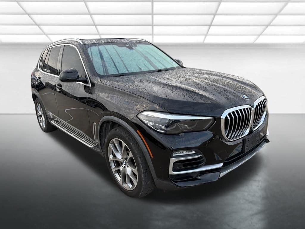 2021 BMW X5 xDrive40i — photo 1 of 11