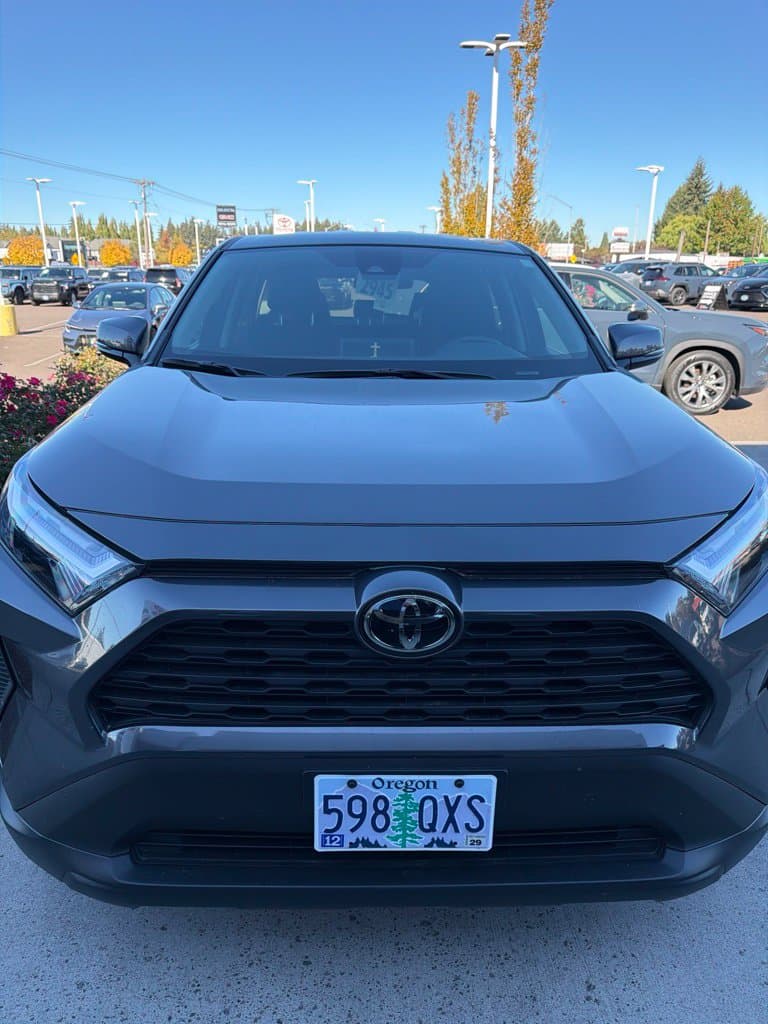 2025 Toyota RAV4 LE — photo 1 of 10