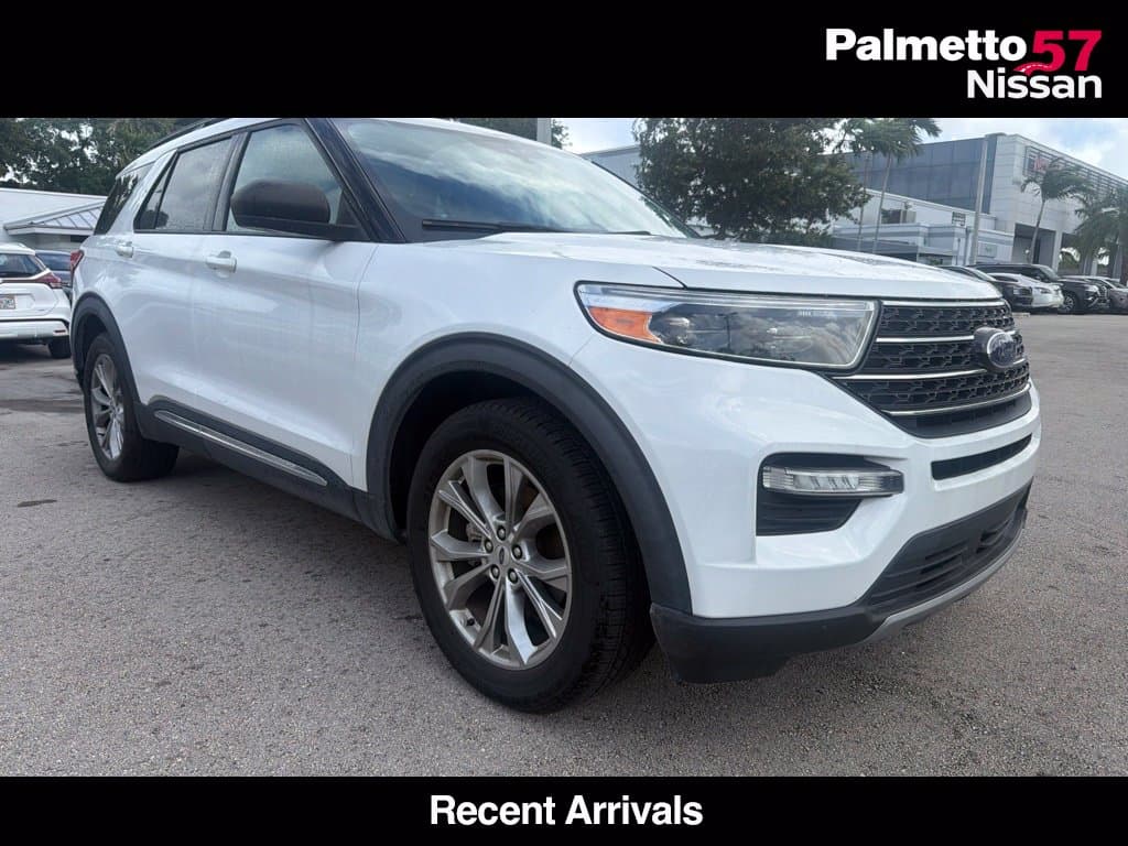 2021 Ford Explorer XLT — photo 1 of 11