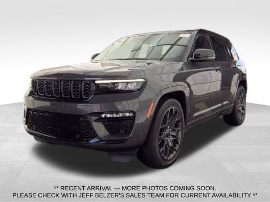 2025 Jeep Grand Cherokee Summit — photo 1 of 5