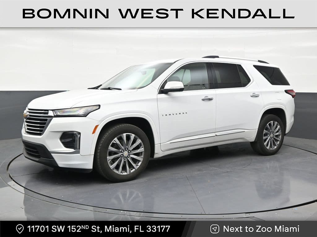 2023 Chevrolet Traverse Premier — photo 1 of 32