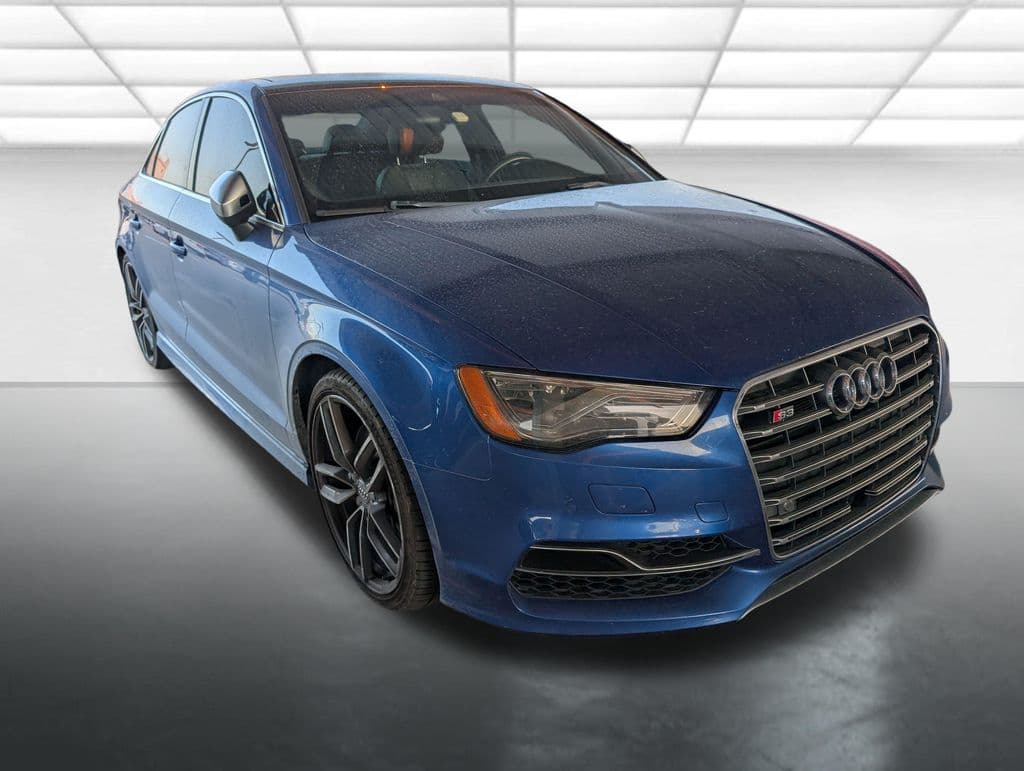 2015 Audi S3 2.0T Prestige — photo 1 of 10